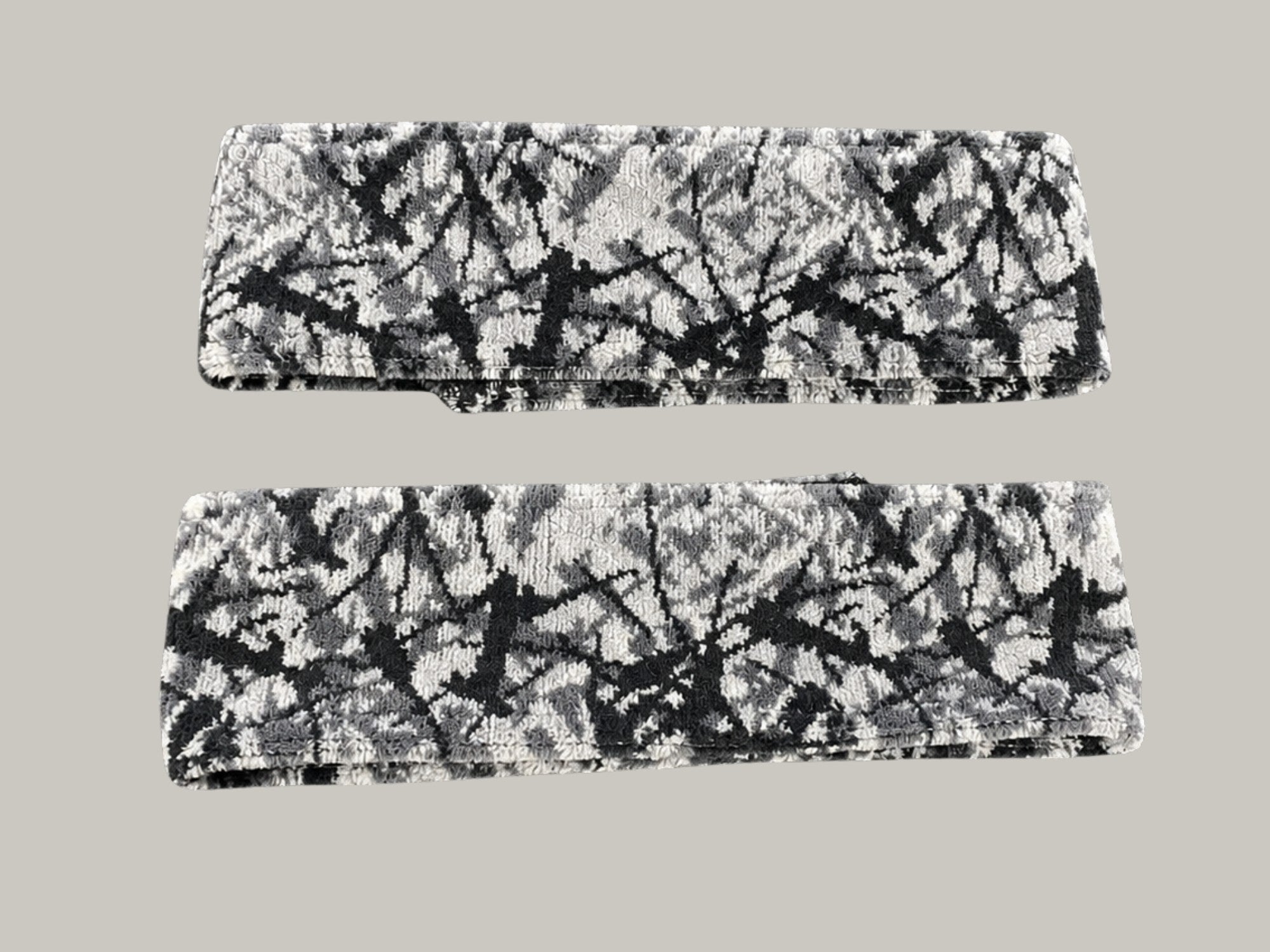 Individual curtain ties